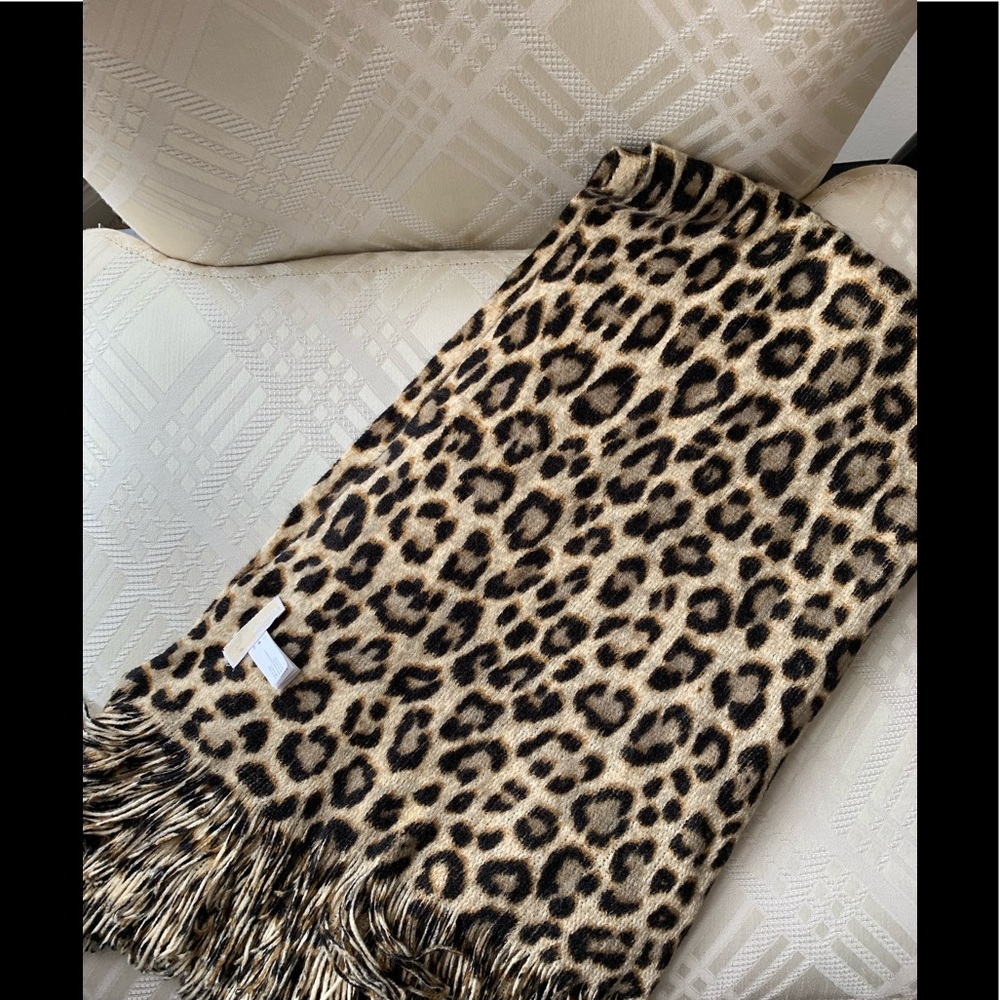 Michael Kors leopard print scarf